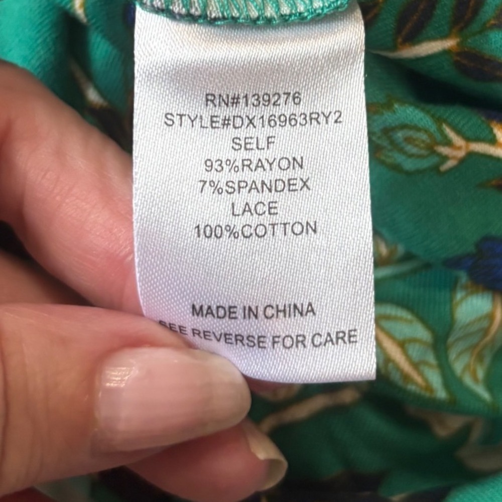 Daniel Rainn Teal Green Floral Crochet Lace Top Bohemian Feminine Botanical 1X - Picture 7 of 11